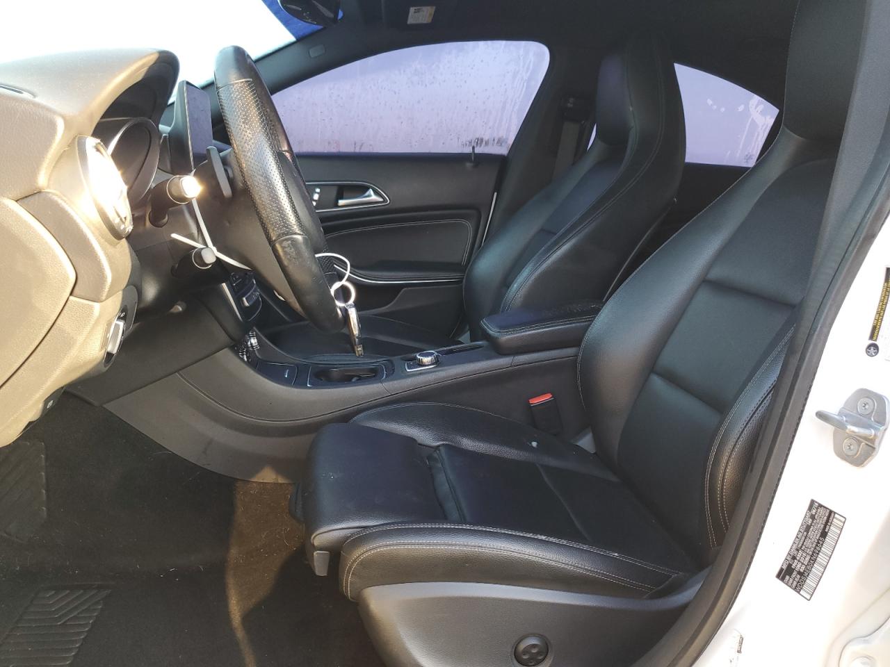 Mercedes-Benz Cla-class 250 Image 9