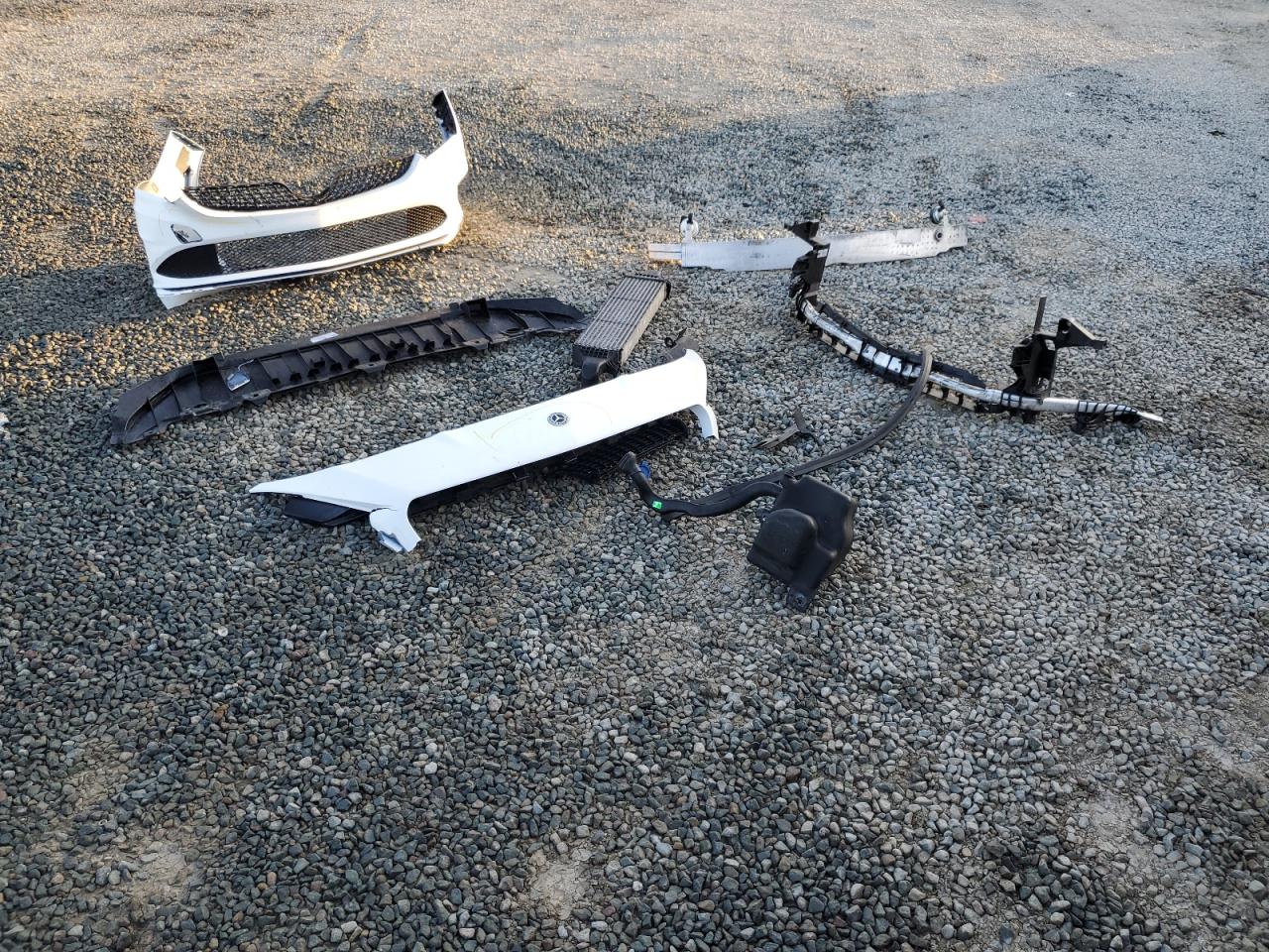 Mercedes-Benz Cla-class 250 Image 10