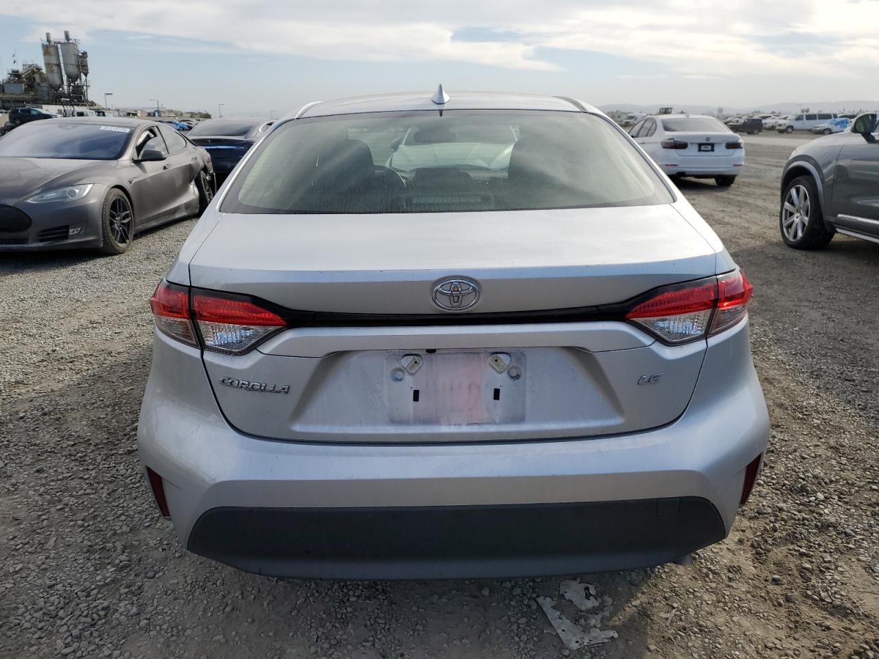 Toyota Corolla Le Image 6