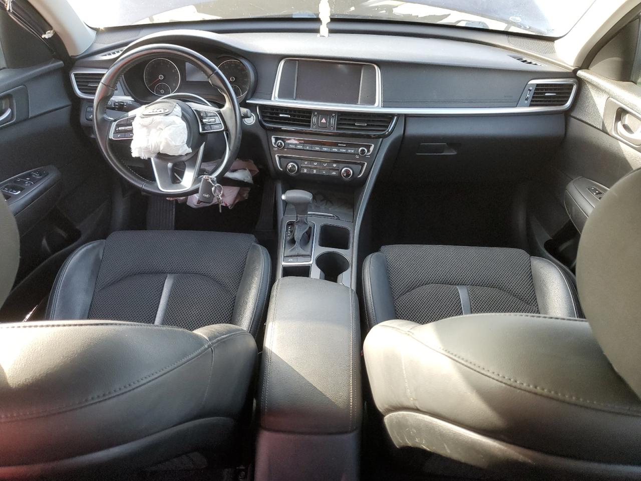 Kia Optima Lx Image 2