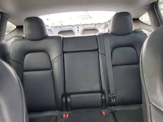 Tesla Model Y Image 12