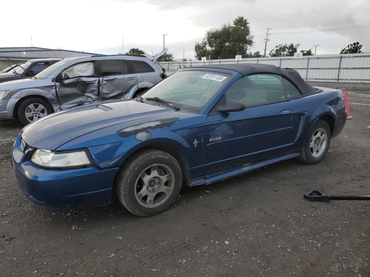 Ford Mustang Image 1