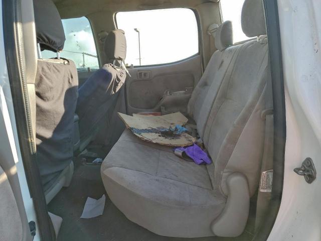 Toyota Tacoma Double Cab Prerunner Image 9