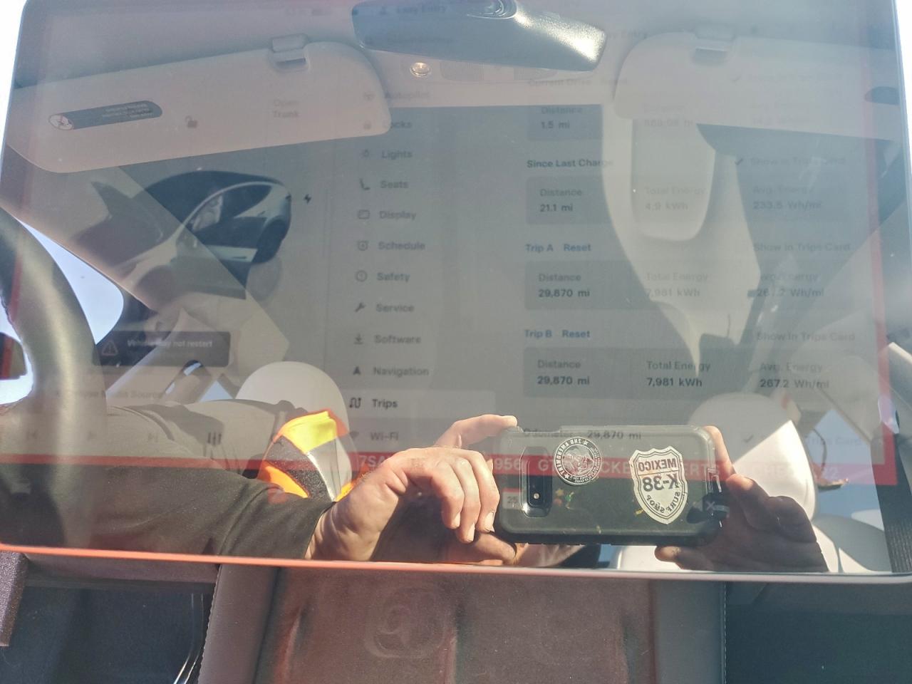 Tesla Model Y Image 14