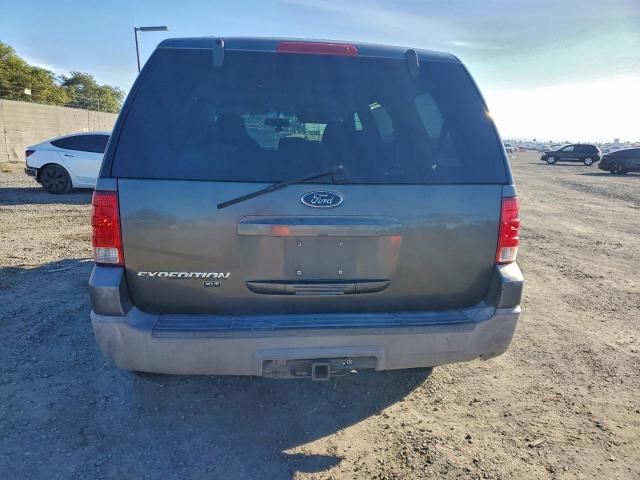 Ford Expedition Xlt Image 10