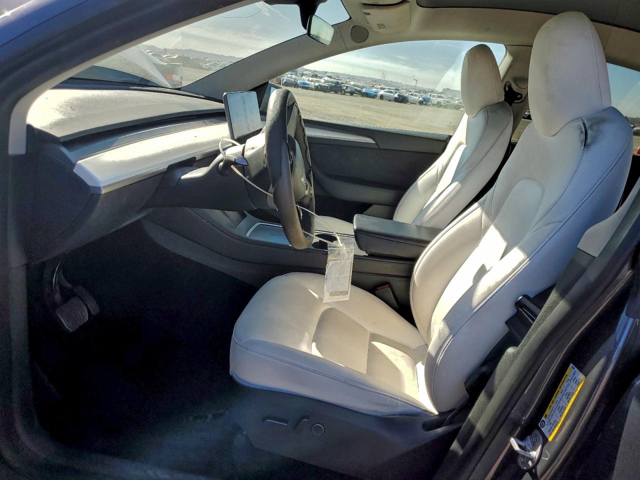 Tesla Model Y Image 13