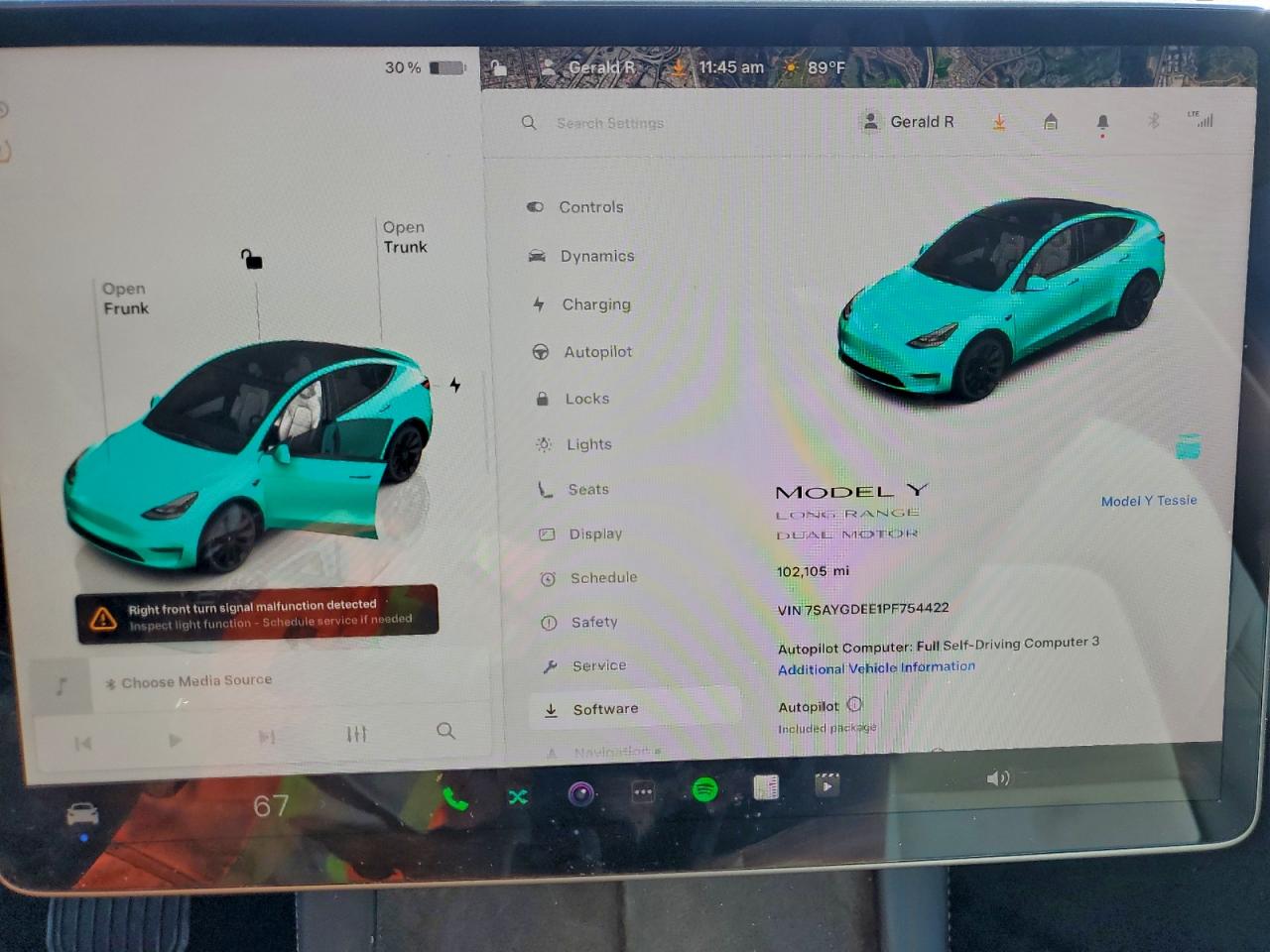 Tesla Model Y Image 10