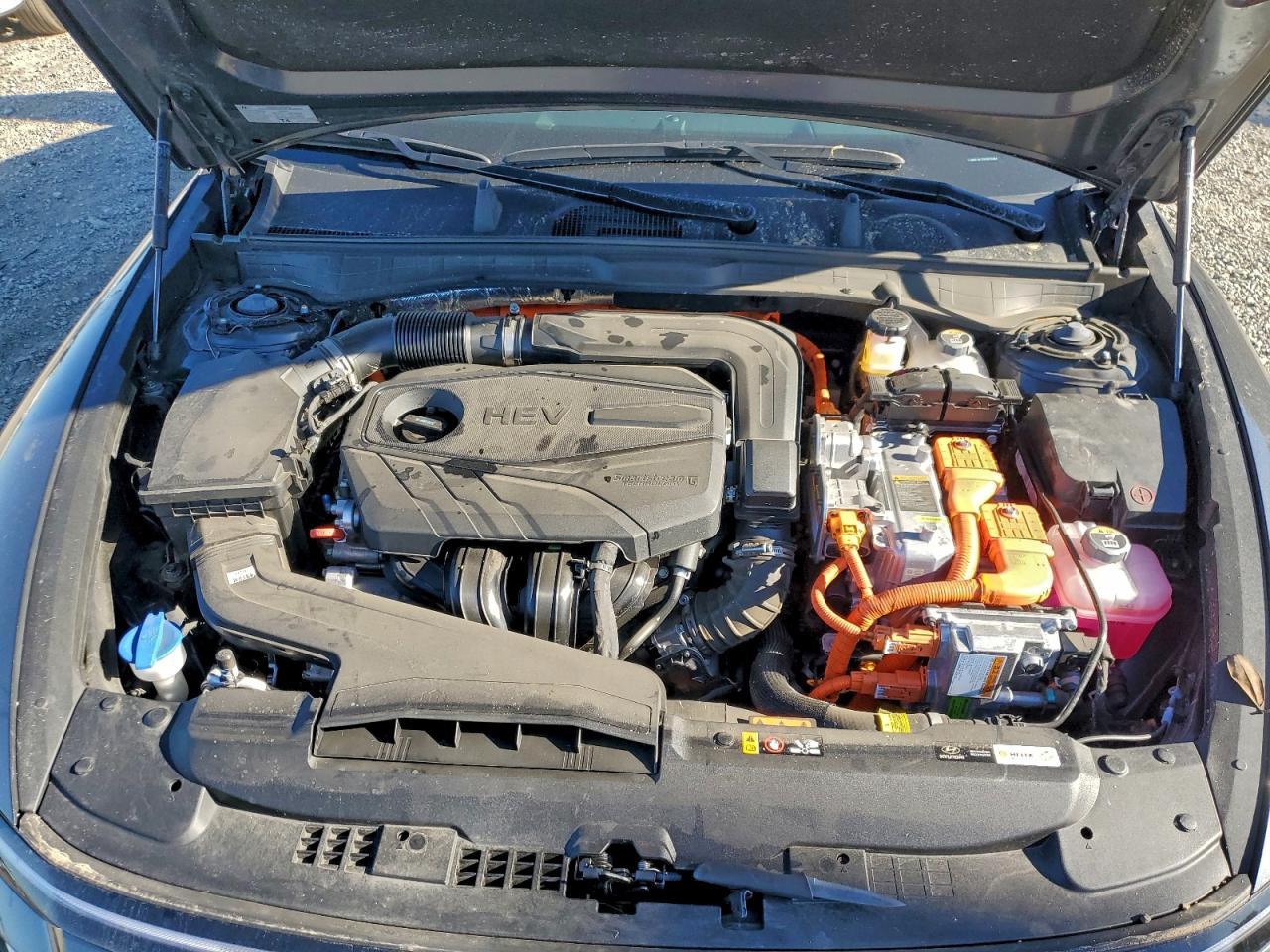 Hyundai SONATA Hybrid Image 10