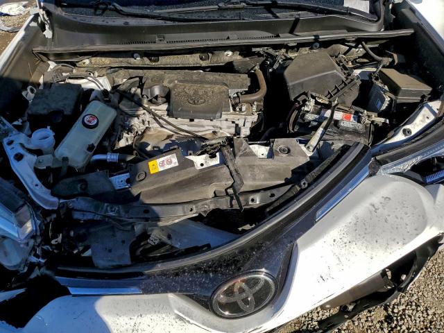 Toyota RAV4 Xle Image 10