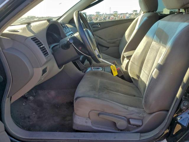 Nissan Altima Base Image 7