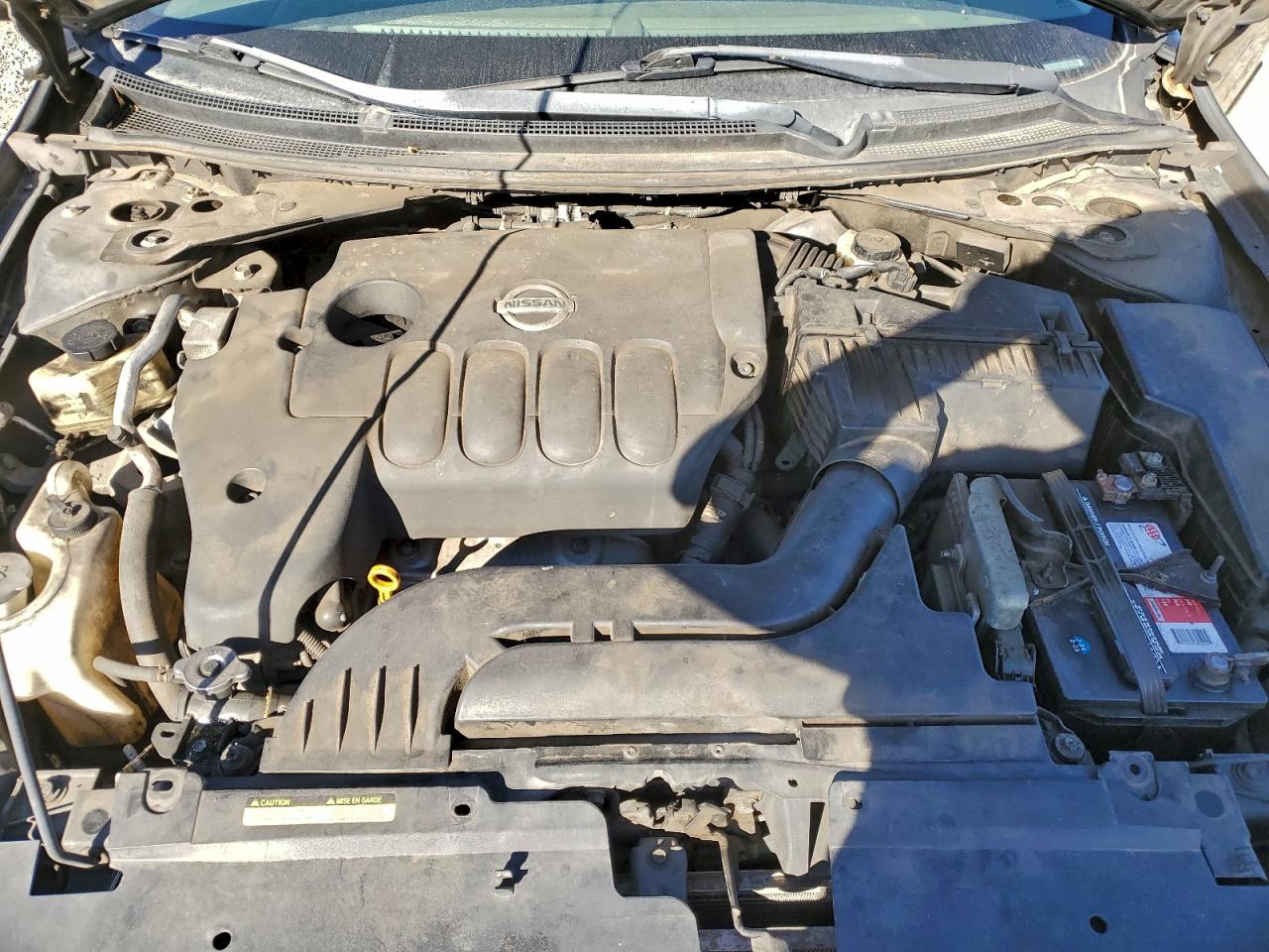 Nissan Altima Base Image 12