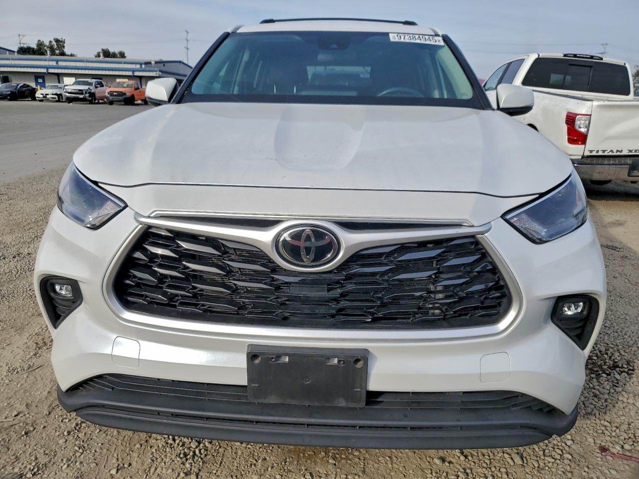 Toyota Highlander L Image 12