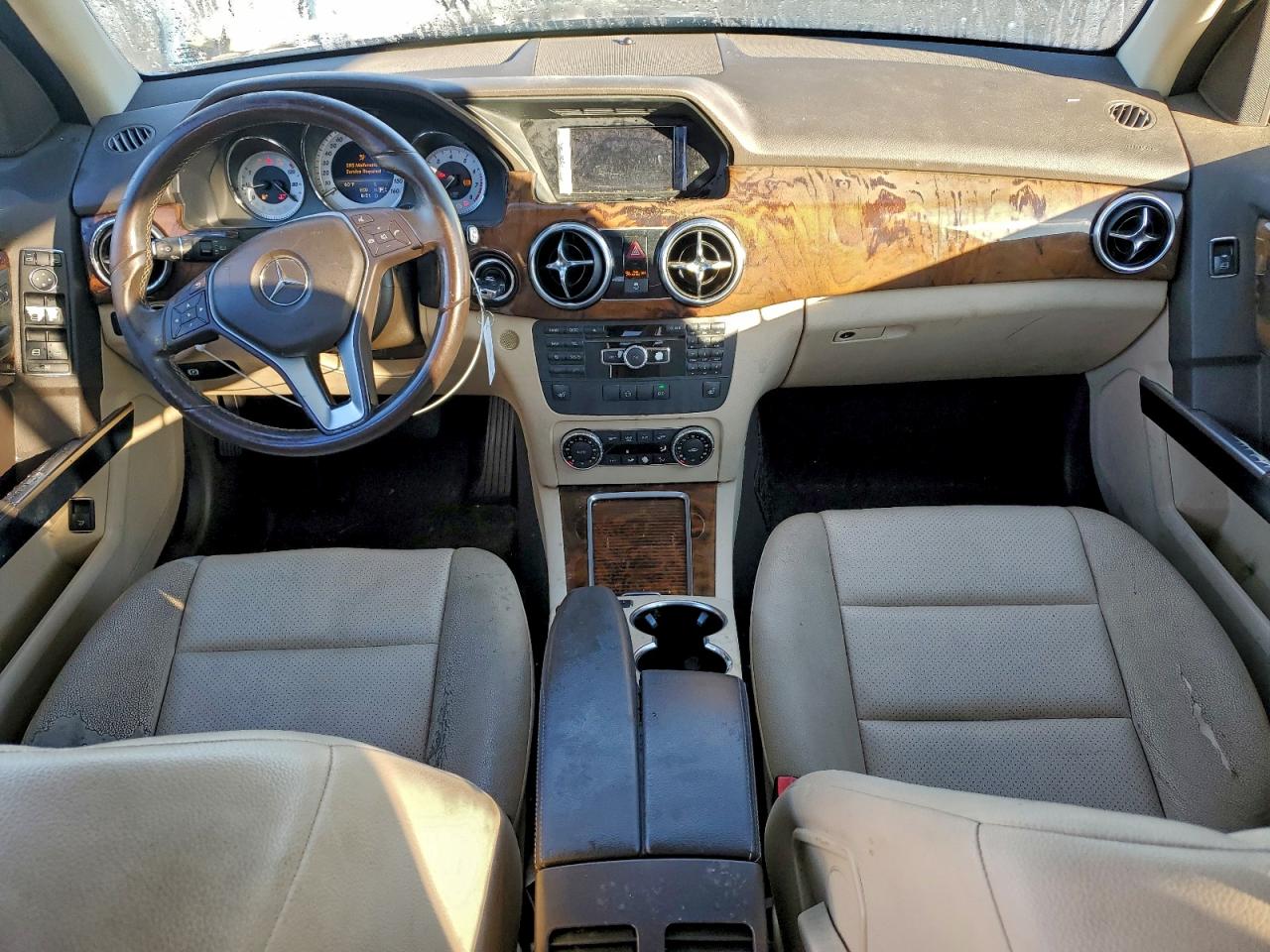 Mercedes-Benz GLK 350 Image 7