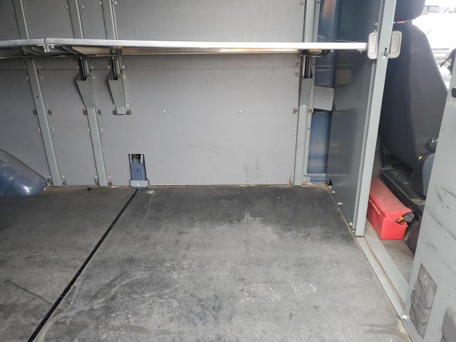 Ford Transit T-250 Image 12