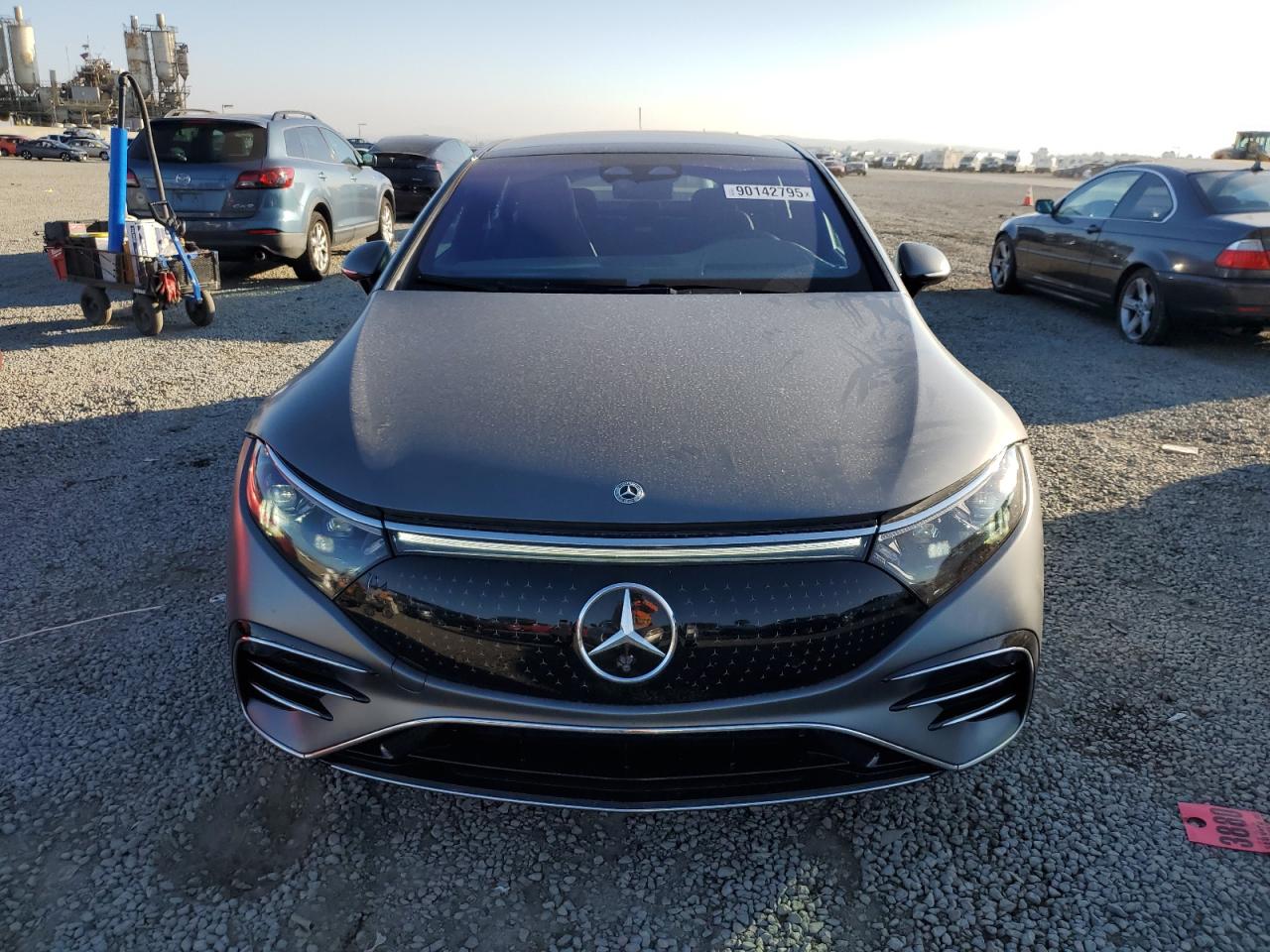 Mercedes-Benz EQS 580 4matic Image 12