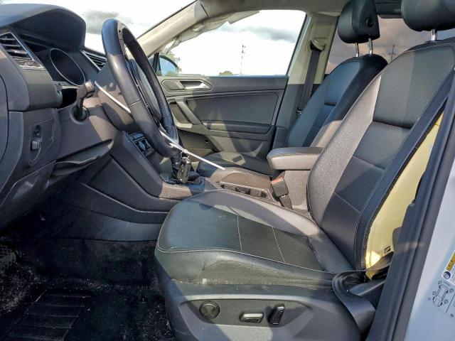 Volkswagen Tiguan Se Image 9