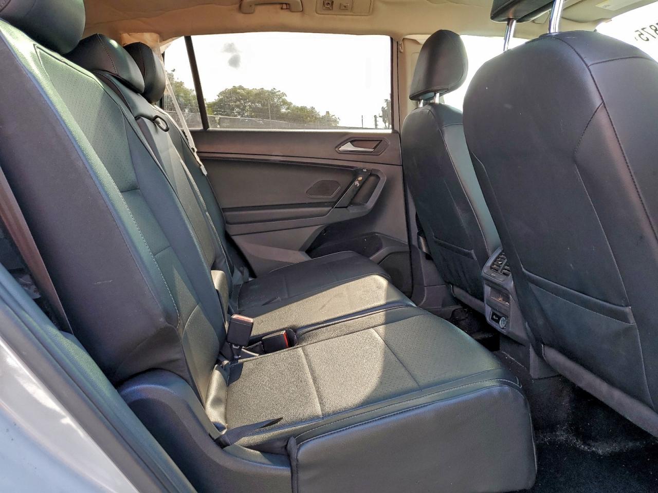 Volkswagen Tiguan Se Image 10