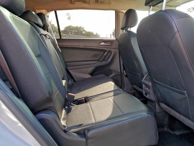 Volkswagen Tiguan Se Image 10