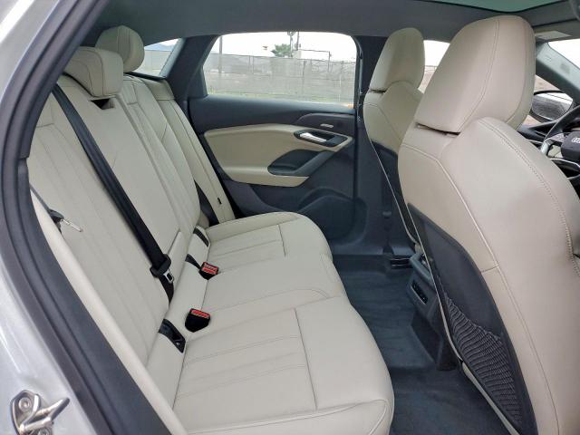 Audi A6 Premium Plus 55 Image 8