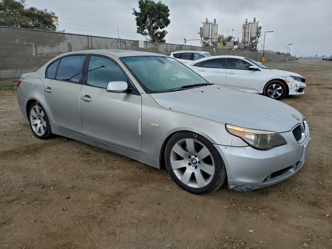 BMW 5 Series I Image 10