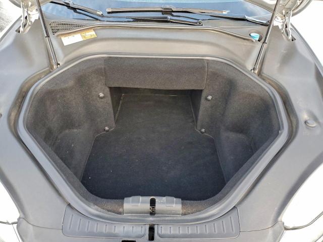 Tesla Model S Image 9