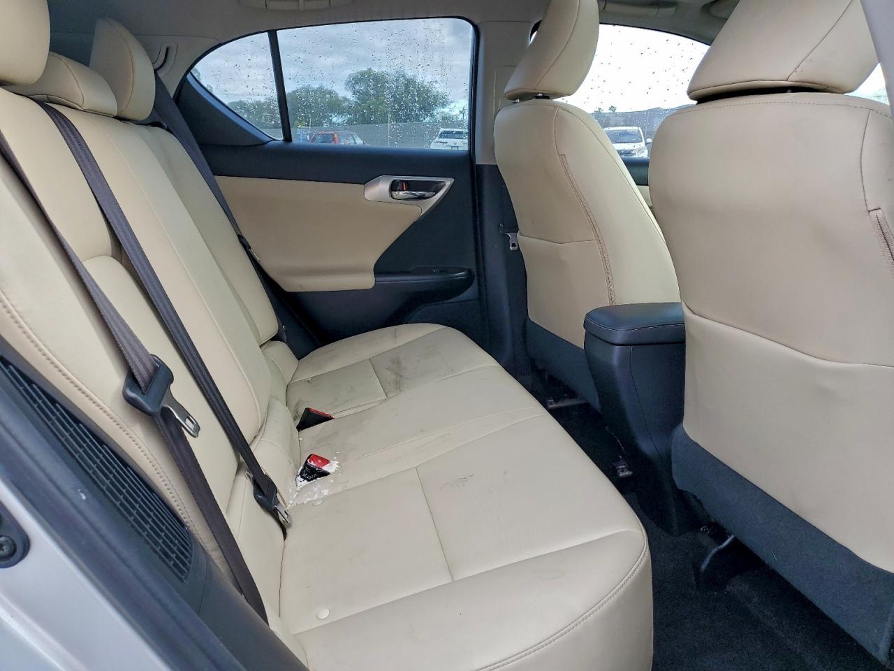 Lexus Ct 200 Image 8