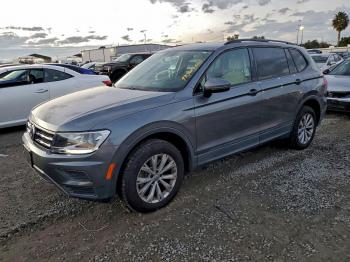  Salvage Volkswagen Tiguan