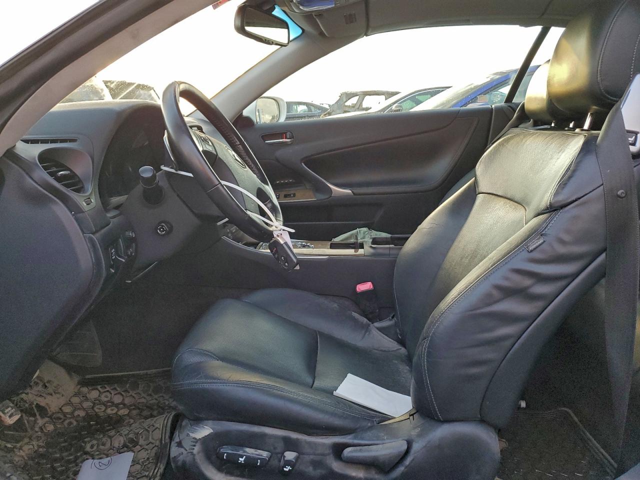 Lexus Is 350 Image 10