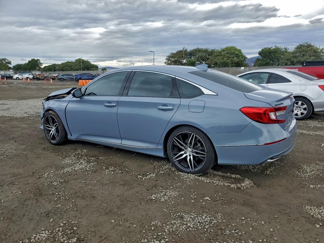 Honda Accord Touring Hybrid Image 3