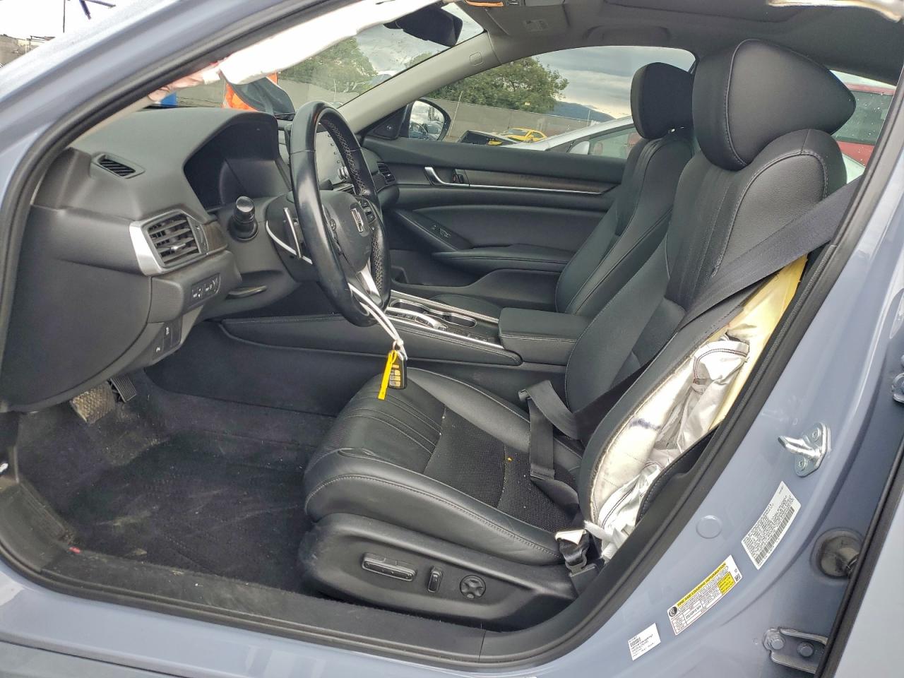 Honda Accord Touring Hybrid Image 12