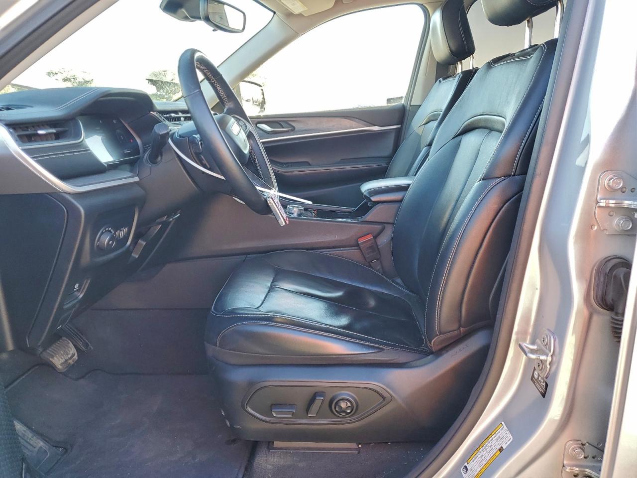 Jeep Grand Cherokee L Limited Image 6