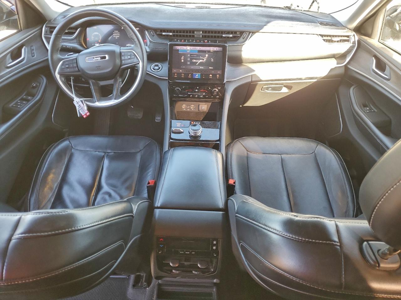 Jeep Grand Cherokee L Limited Image 14