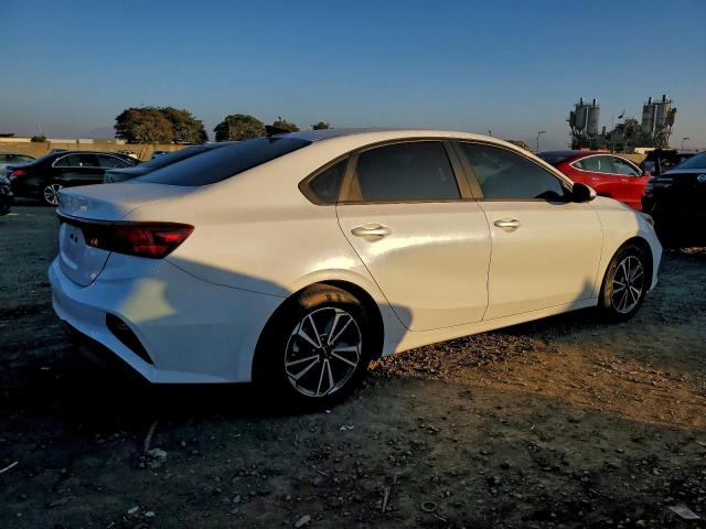 Kia Forte Fe Image 7