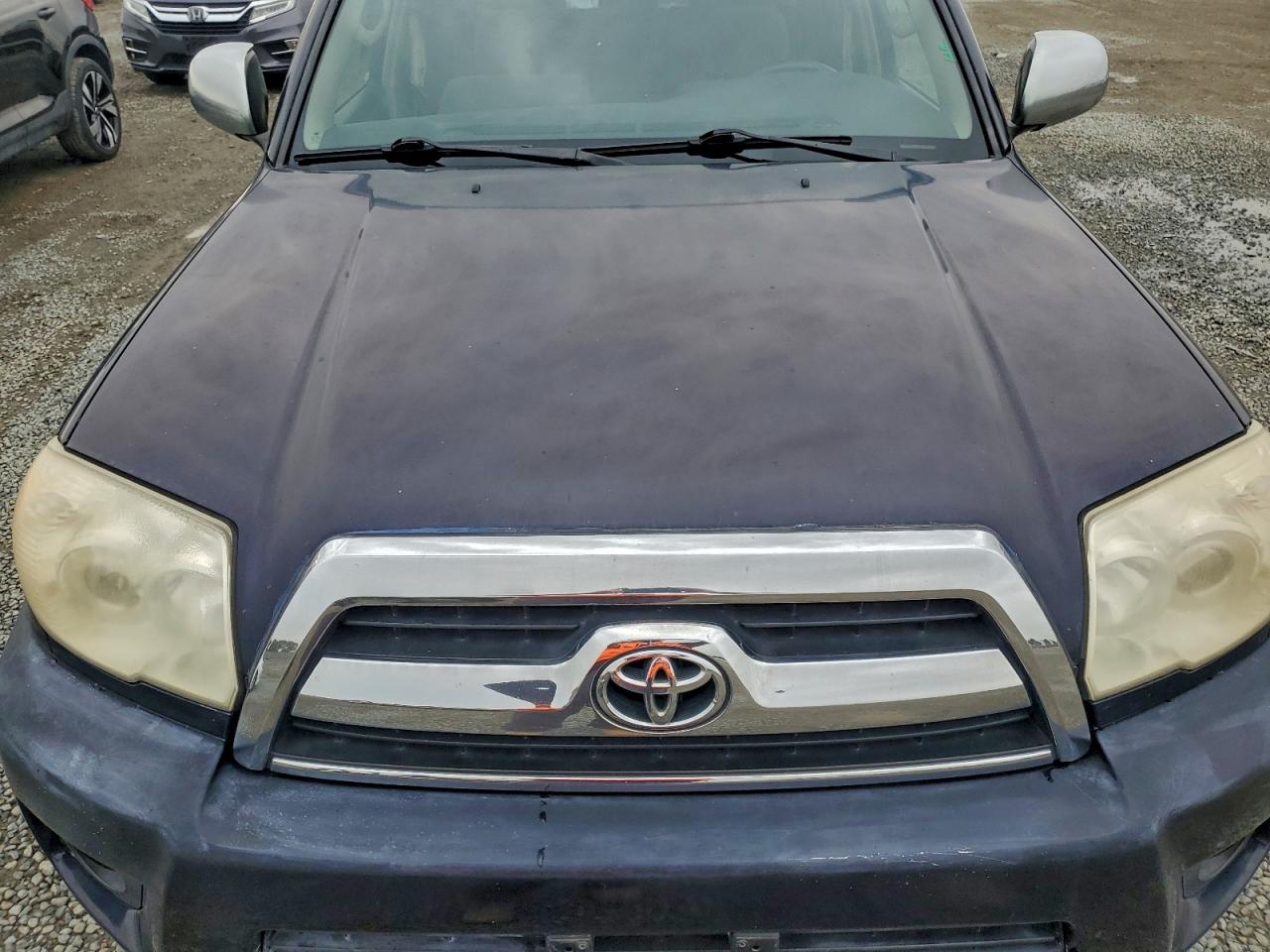 Toyota 4Runner Sr5 Image 12
