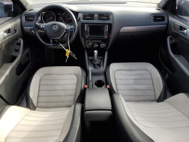 Volkswagen Jetta Sport Image 11