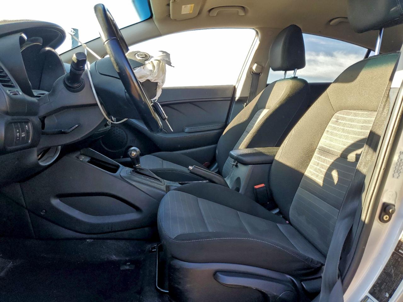 Kia Forte Ex Image 11