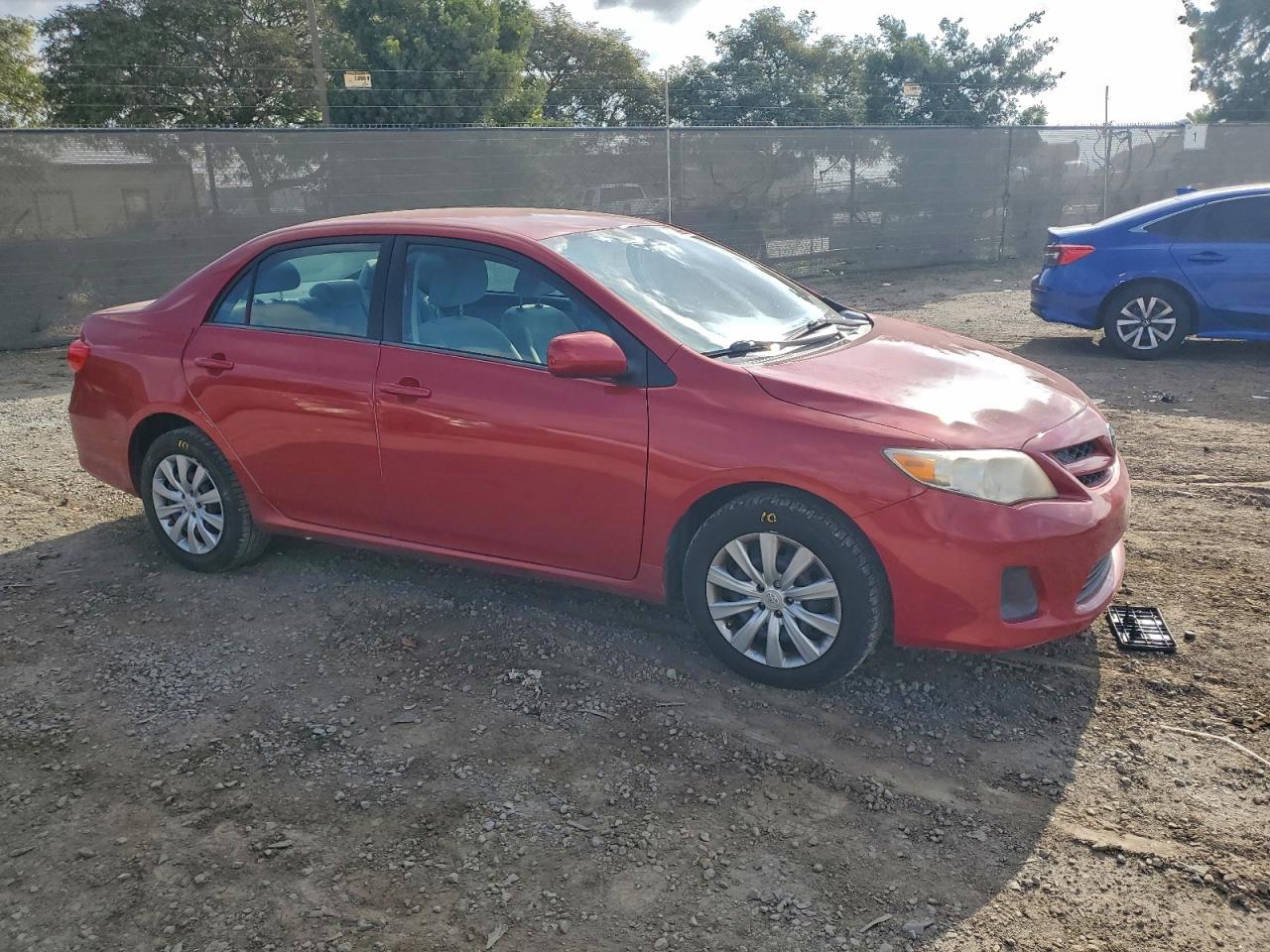 Toyota Corolla Base Image 4