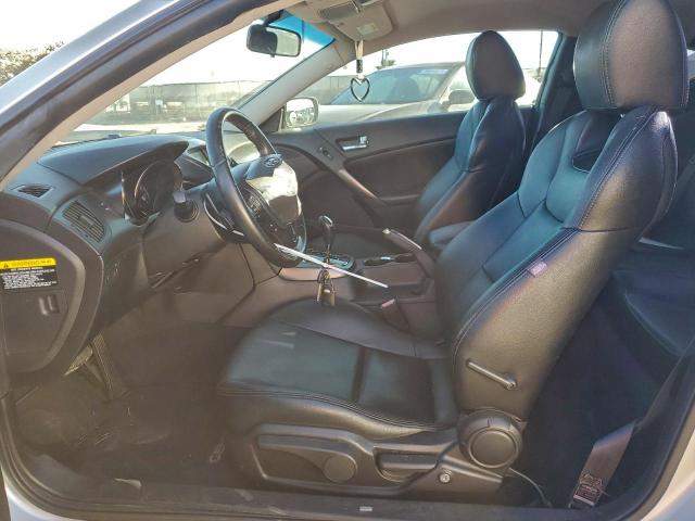 Hyundai Genesis 2.0t Image 7