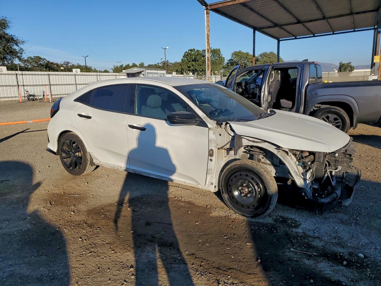 Honda Civic Sport Image 2