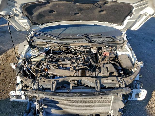 Honda Civic Sport Image 12