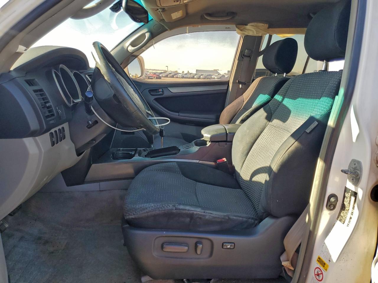 Toyota 4Runner Sr5 Image 14