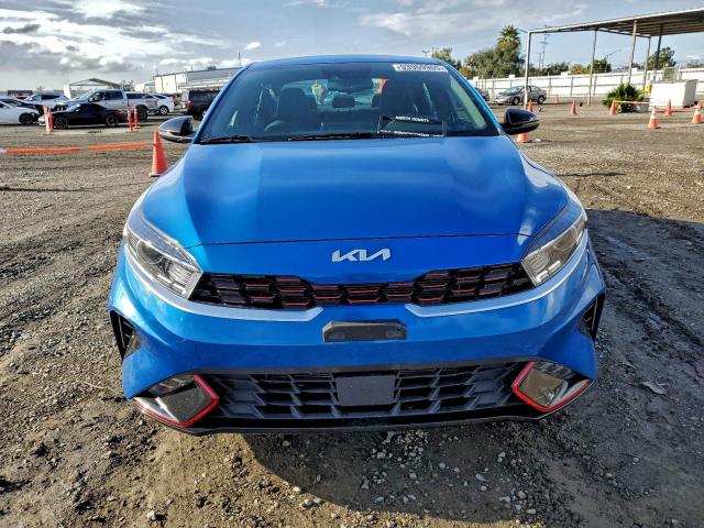 Kia Forte Gt Line Image 2