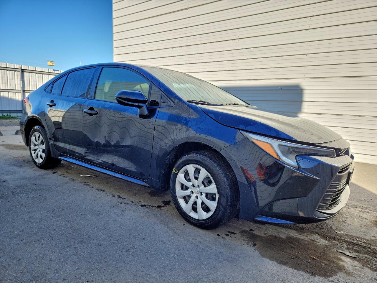 Toyota Corolla Le Image 5