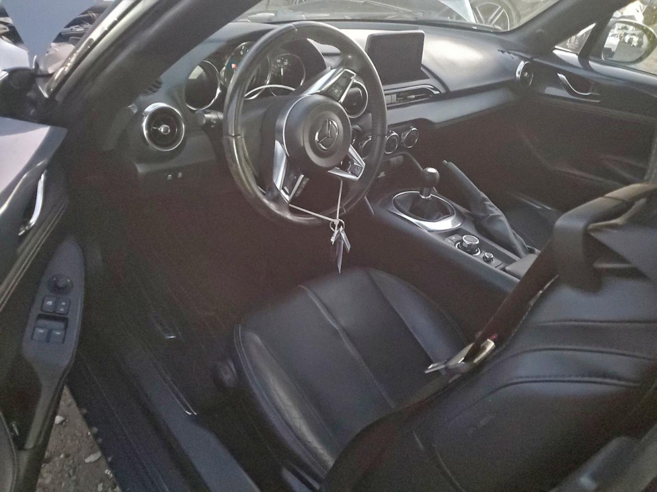 Mazda Mx5 Grand Touring Image 5