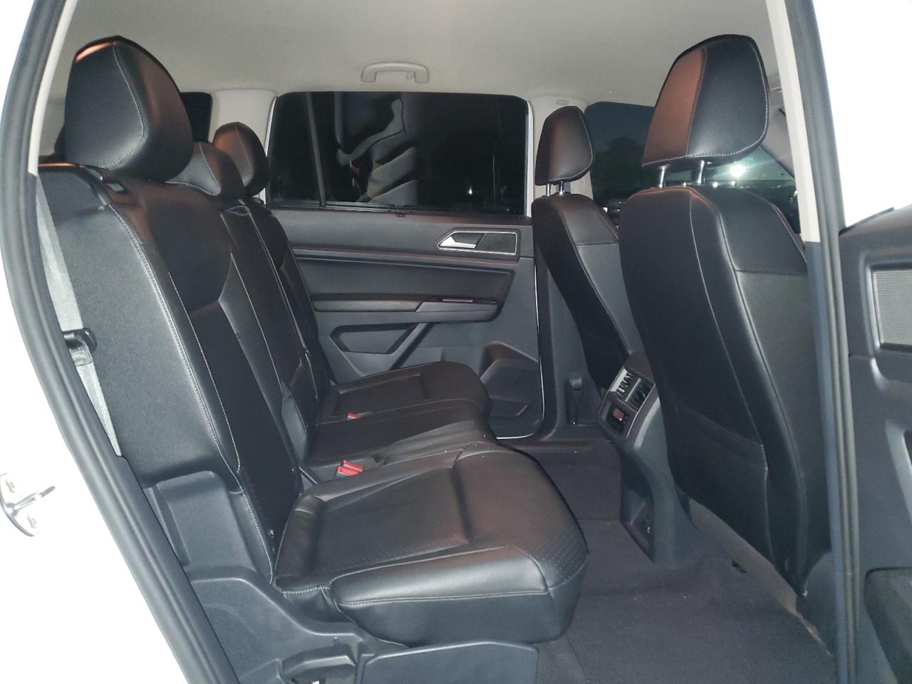 Volkswagen Atlas Se Image 10