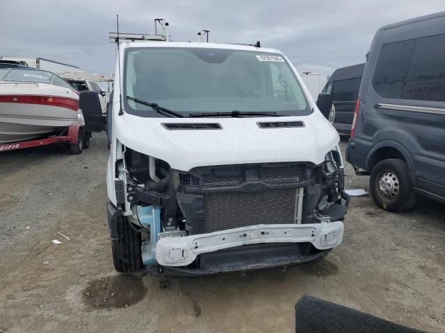 Ford Transit T-250 Image 12