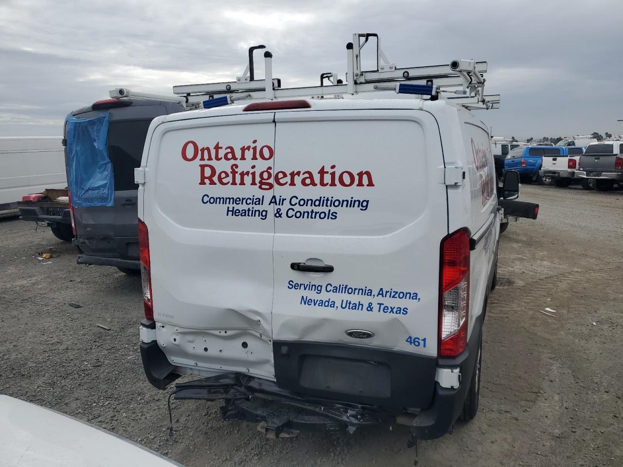 Ford Transit T-250 Image 9