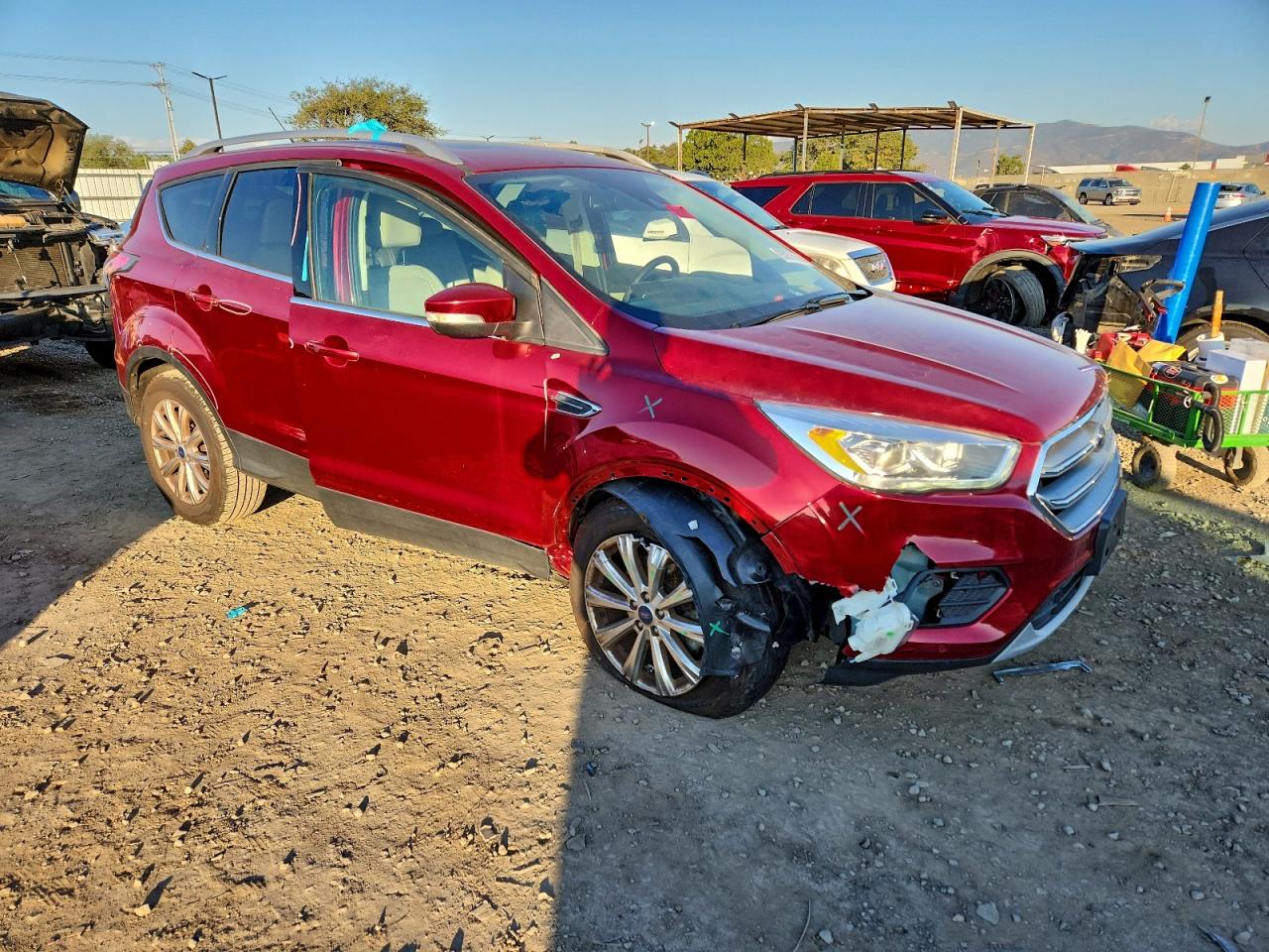 Ford Escape Titanium Image 11