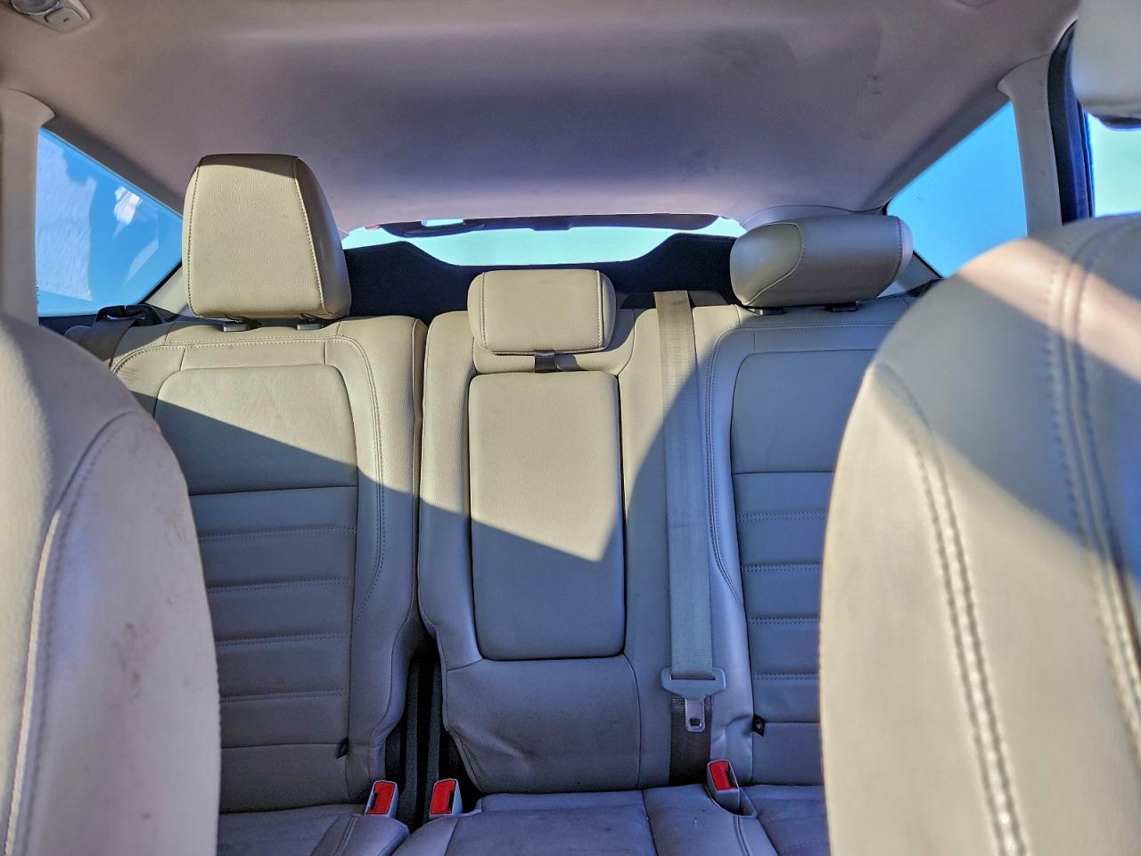 Ford Escape Titanium Image 5