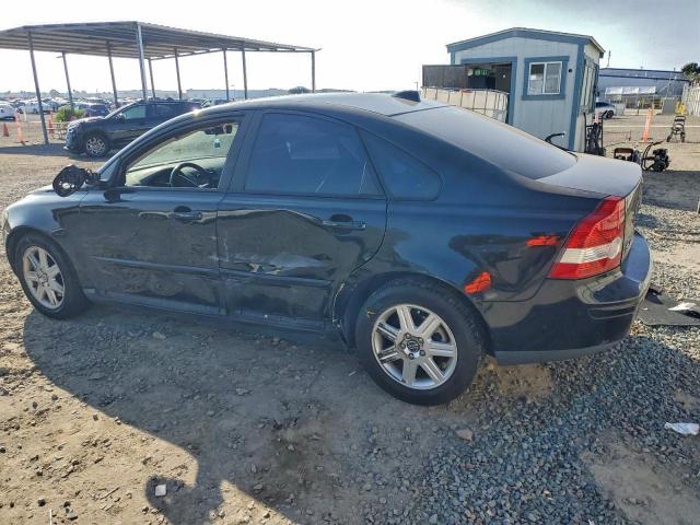 Volvo S40 2.4i Image 2